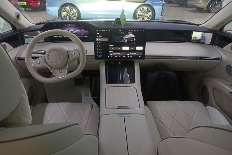 Used Hima Stelato S9 2025 Extended-Range Ultra Center Console