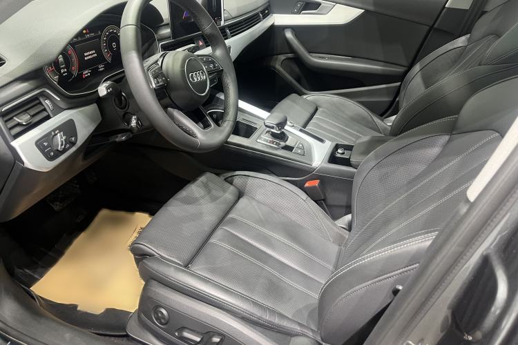 Used Audi A4L 2023 40 TFSI Fashion Dynamic Model
