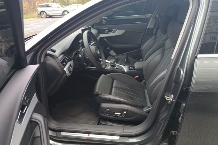 Used Audi A4L 2024 40 TFSI Fashion Dynamic Model Left Front Seat