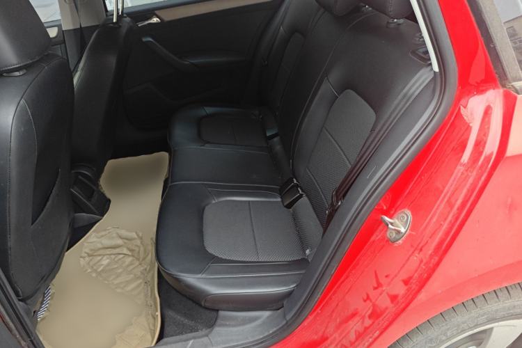 Used Skoda Rapid Spaceback 2014 1.6L Manual Enjoyment Edition
