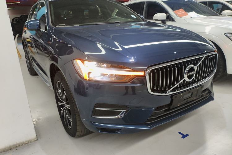 Used Volvo XC60 2021 T5 4x4 Smart Luxury Edition Exterior 1