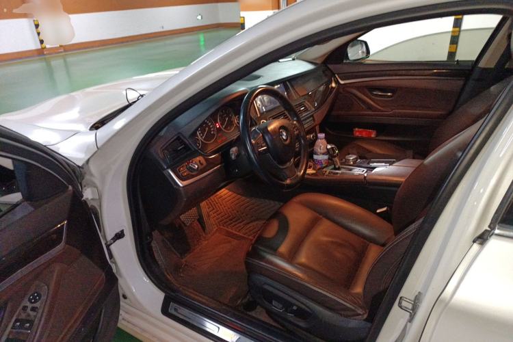 Used BMW 5 Series 2014 525Li Luxury Design Package Driver Seat