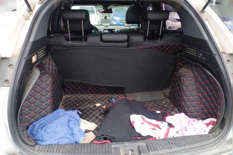 Used Honda XR-V 2017 1.8L EXi CVT Comfort Version Trunk