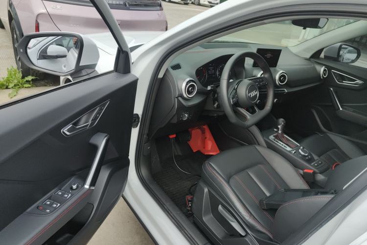 Used Audi Q2L 2022 35 TFSI Progressive Dynamic Edition