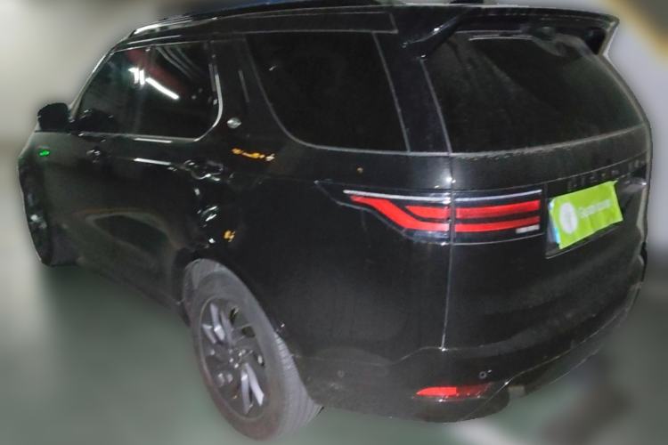 Used Land Rover Discovery 2023 Revised Version 360 PS R-Dynamic S Rear Left 45 Deg