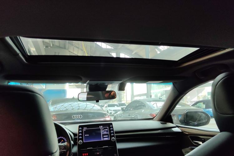 Used Toyota Avalon 2019 2.0L Luxury Edition China VI Standard