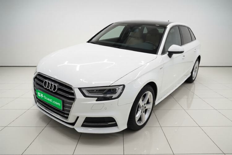 Used Audi A3 2020 Sportback 35 TFSI Fashion Edition China VI Emission Standard
