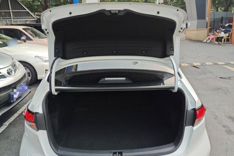 Used Toyota Levin 2023 Smart Electric Hybrid Dual-Engine 1.8L Luxury Edition Trunk