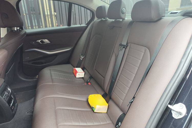 Used BMW 3 Series 2021 325i M Sport Night Edition package
