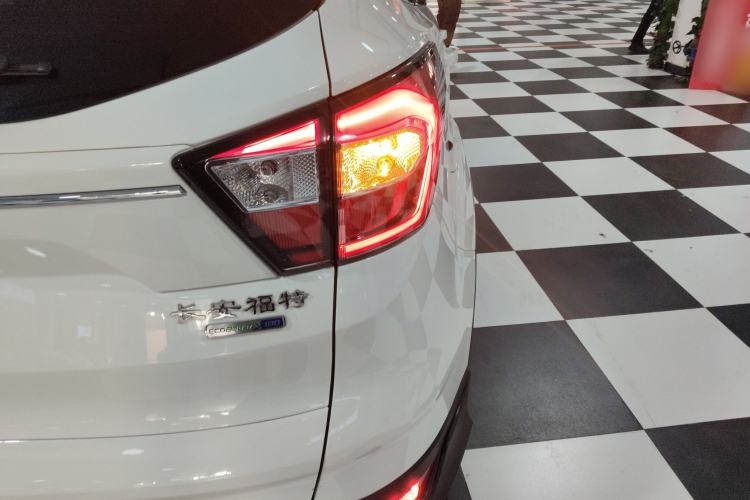 Used Ford Kuga 2019 EcoBoost 180 Two-Wheel-Drive Platinum Edition China VI Standard