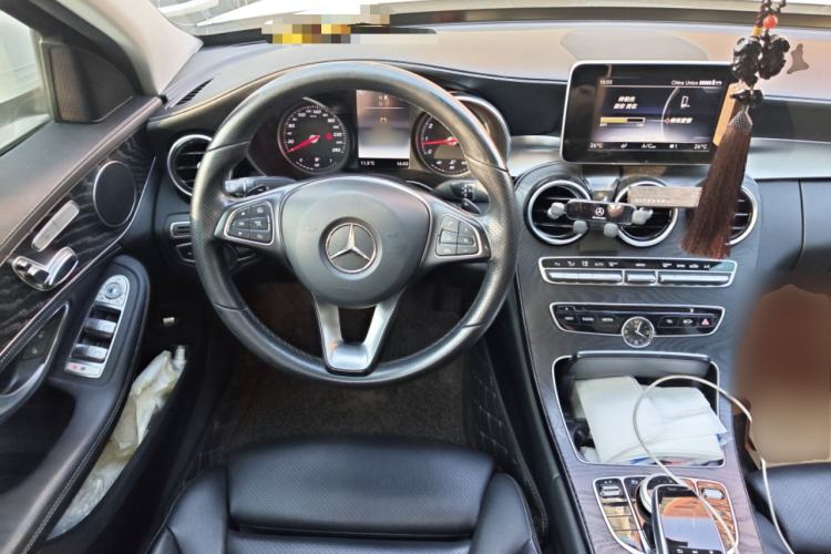 Used Mercedes-Benz C-Class 2018 C 200 L Sport Edition Steering Wheel