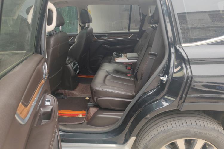 Used Roewe RX8 2018 30T Smart Connectivity Four-Wheel Drive Flagship Edition