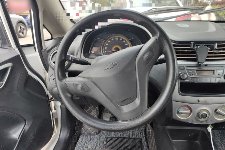 Used Chevrolet Sail 2013 Sedan 1.2L Manual Fashionable Happiness Edition