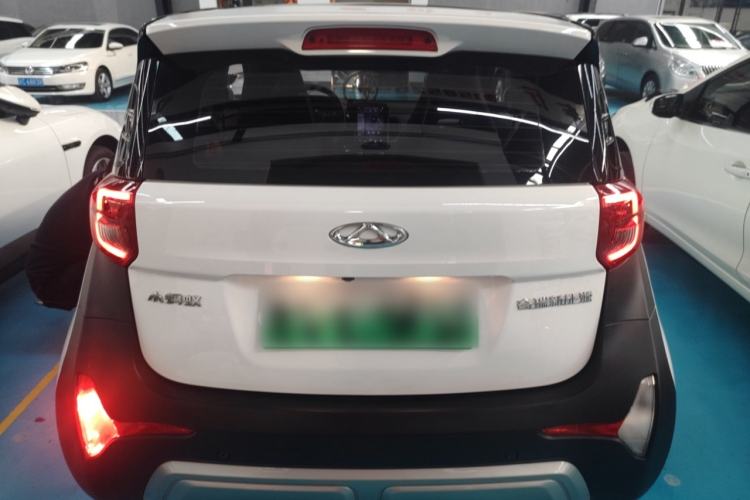 Used Chery Little Ant 2022 Revised Version Sweet Pink Edition Half-Sugar Version Lithium Iron Phosphate 30.7 kWh 30 kW 301 km