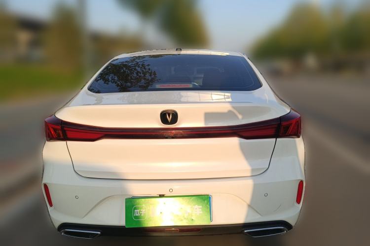 Used CHANGAN Eado 2023 Changan Edition PLUS Blue Whale NE 1.4T GDI DCT Prestige Version
