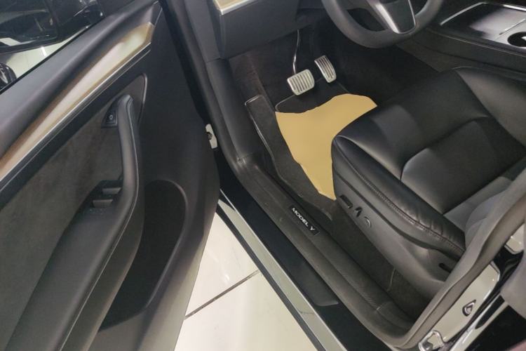 Used Tesla Model Y 2022 Rear-Wheel-Drive Version