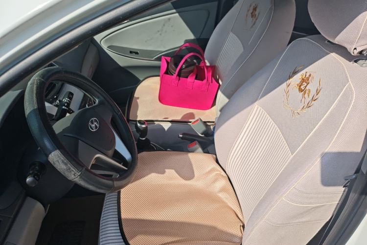 Used Hyundai Verna (older generation) 2014 1.4L Manual Smart GLS Trim
