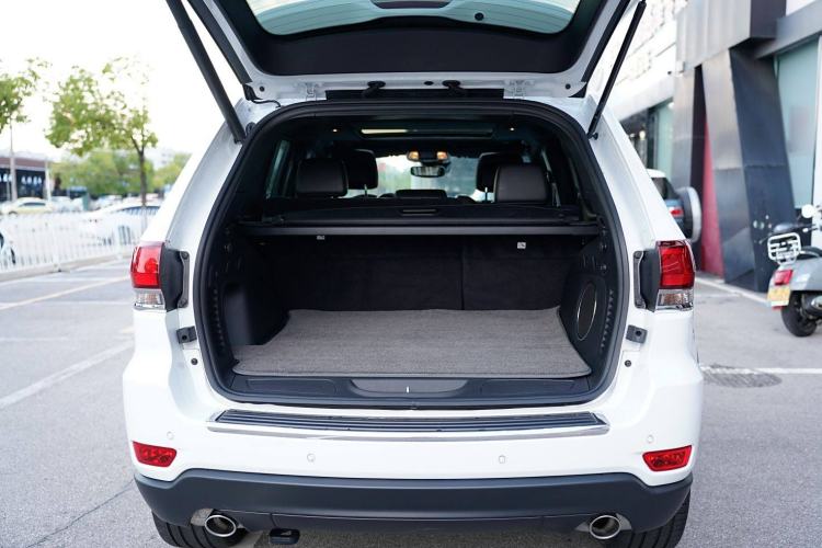 Used Jeep Grand Cherokee 2021 3.0L 80th Anniversary Edition