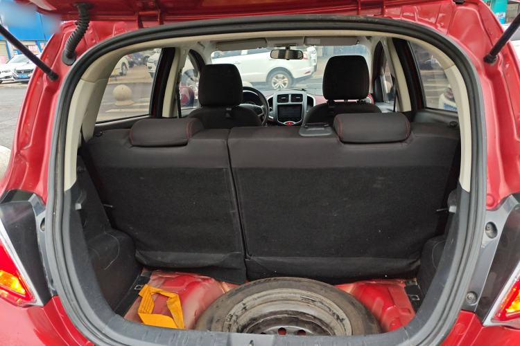 Used CHANGAN Benni 2015 1.4L IMT Luxury Model China IV