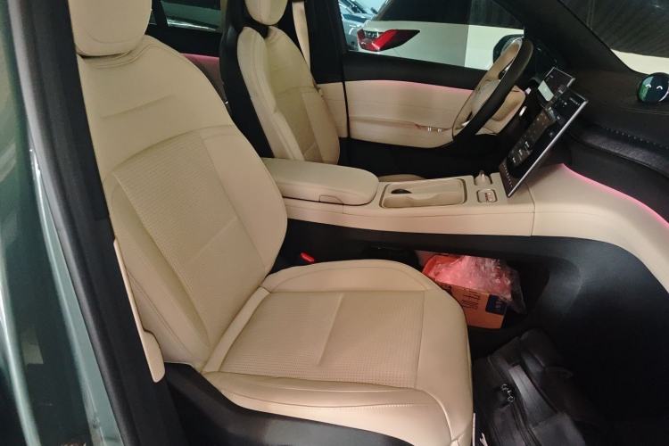 Used Nio ES6 2023 75 kWh Right Front Seat