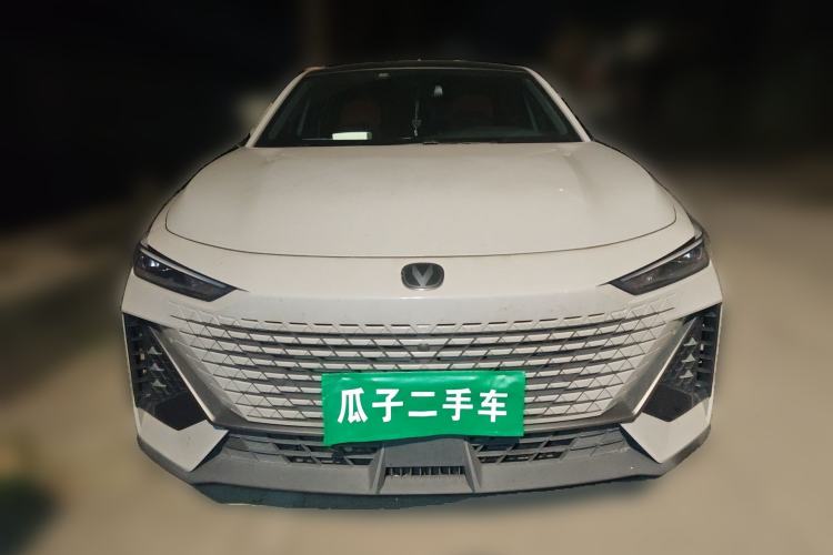 Used CHANGAN UNI-V 2022 1.5T Prestige Version
