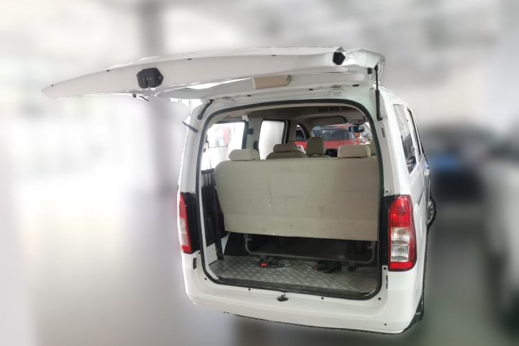 Used Wuling Rongguang V 2018 1.5L Standard Version
