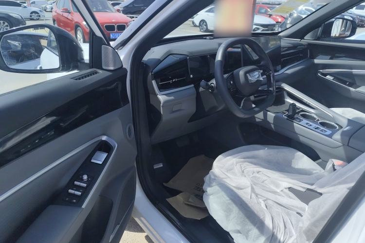 Used Geely Auto Emgrand X7 Sport 2026 Model 1.5TD Aspirational Driver Seat