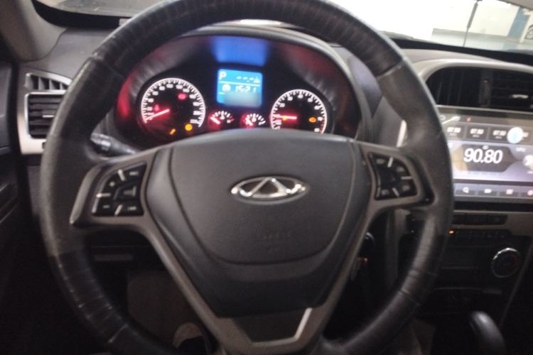 Used Chery Tiggo 3 2015 1.6L CVT ZhiShang Commemorative Edition
