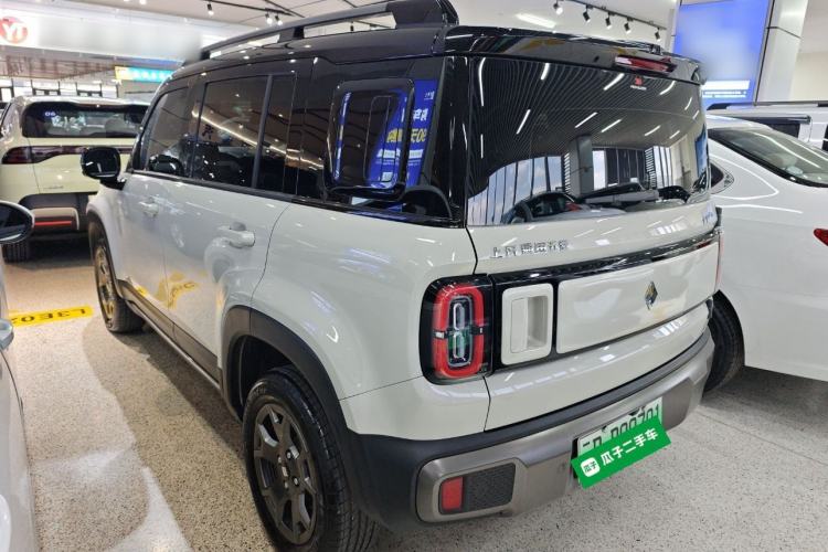 Used Baojun Spark EUV 2026 301km Flagship Edition Rear Left 45 Deg