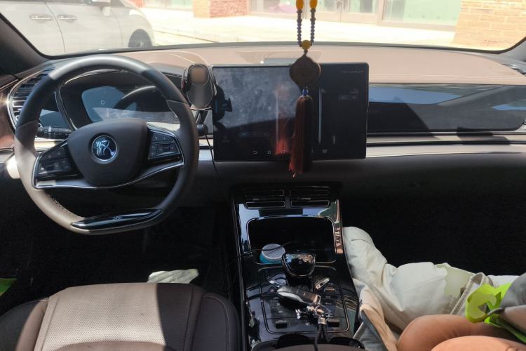 Used BYD Han 2020 EV Long-Range Luxury Model
