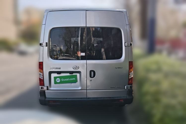 Used SAIC MAXUS Xintu V80 2019 2.5T Classic Model AMT Aoyuntong Long Wheelbase Mid-Roof 7-Seater