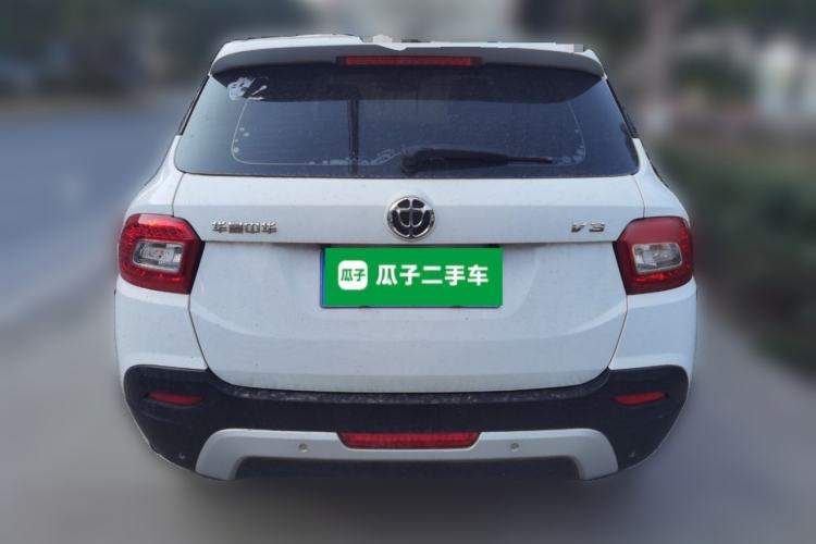 Used Brilliance V3 2016 1.5L Manual Elite Version
