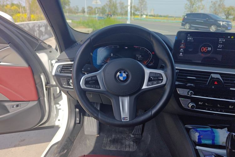 Used BMW 5 Series 2022 Restyled 525Li M Sport Package
