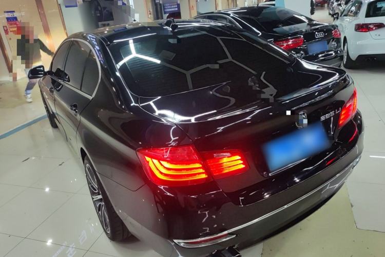 Used BMW 5 Series 2014 525Li Luxury Design Package
