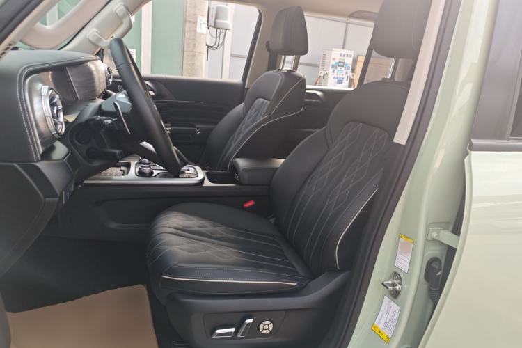 Used Tank 300 2021 City Edition 2.0T—Truly Stylish