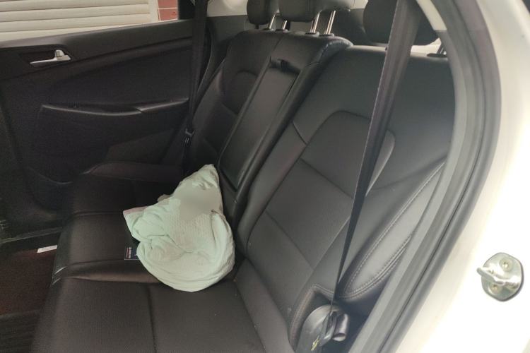 Used Hyundai Tucson 2015 1.6T Dual-Clutch Two-Wheel-Drive Smart Model