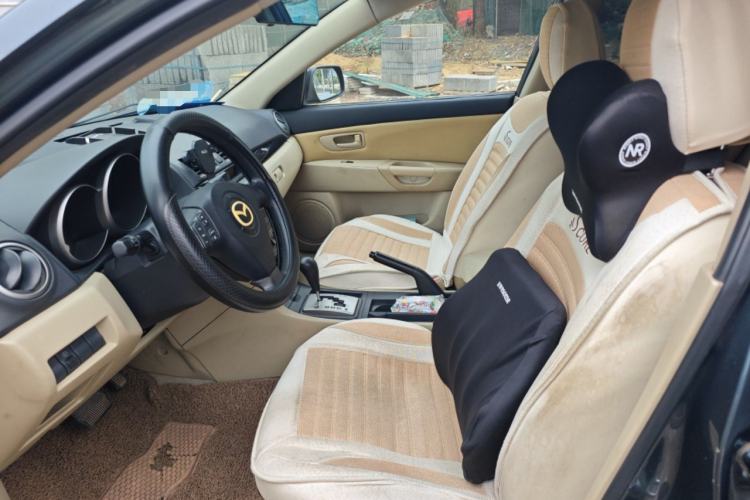 Used Mazda 3 2010 1.6L Automatic Classic Stylish Version
