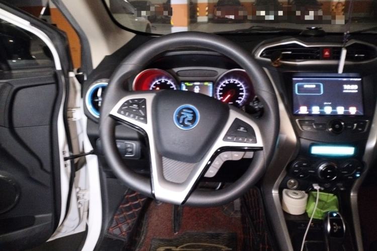 Used BYD Yuan New Energy 2018 EV360 Smart Connected Cool Model Steering Wheel