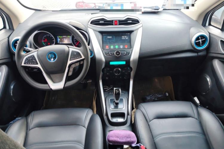 Used BYD Yuan New Energy 2018 EV360 Smart Connect Cool Edition Center Console