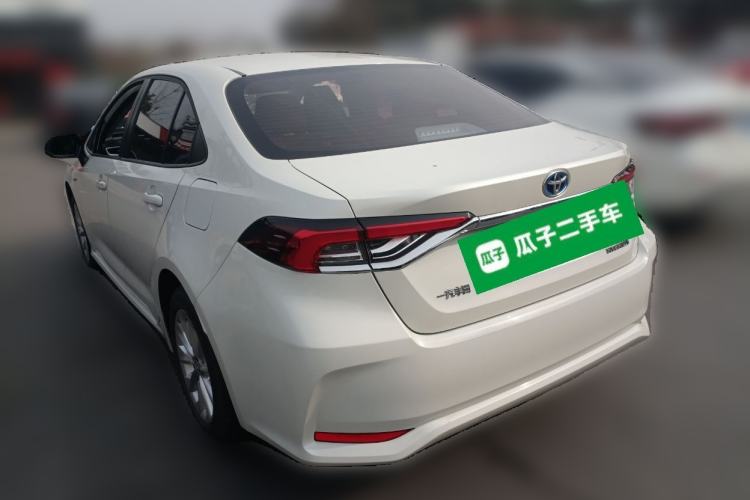 Used Toyota Corolla 2021 Dual-Motor 1.8L E-CVT Elite Edition
