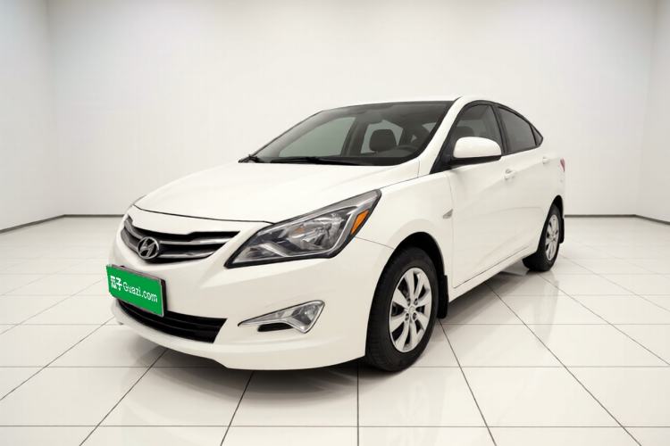 Used Hyundai Verna (older generation) 2014 1.4L Manual Smart GLS Trim