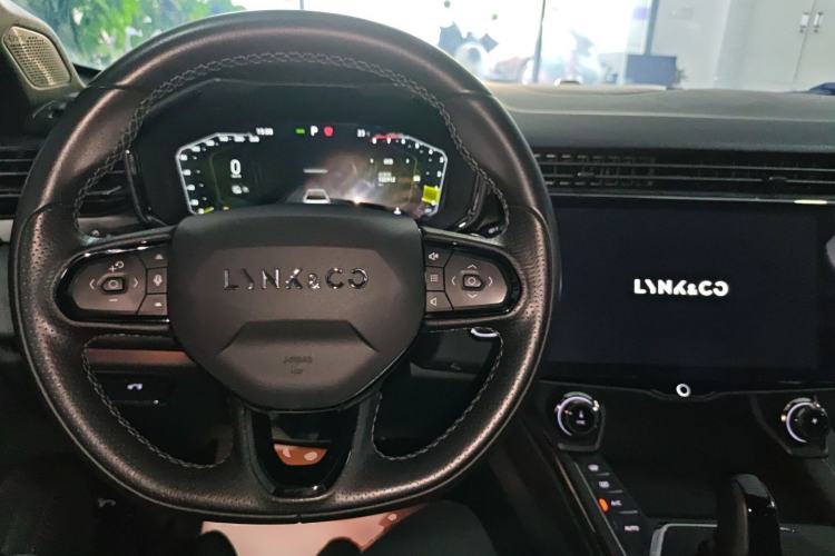 Used Lynk & Co 01 2021 2.0TD Four-Wheel Drive Dark Night Edition