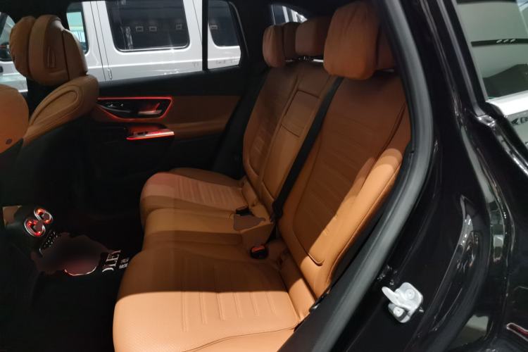 Used Mercedes-Benz GLC 2025 Refreshed GLC 300 L 4MATIC Dynamic Version 5 Seats Left Rear Seat