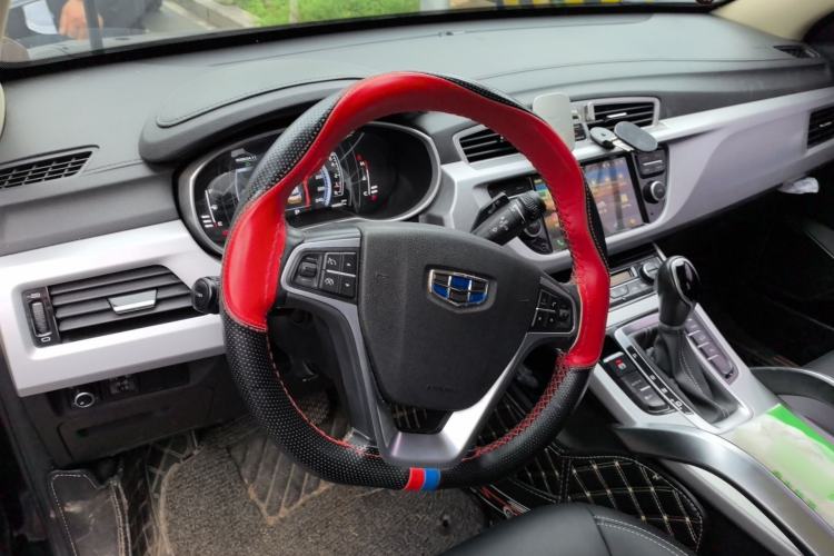 Used Geely Auto Emgrand X7 Sport 2016 1.8TD Automatic Smart Model Steering Wheel