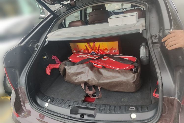 Used BMW 5 Series GT 2010 535i Leading Model Trunk