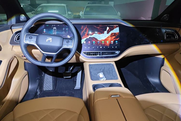 Used Rising R7 2025 Model Urban Edition