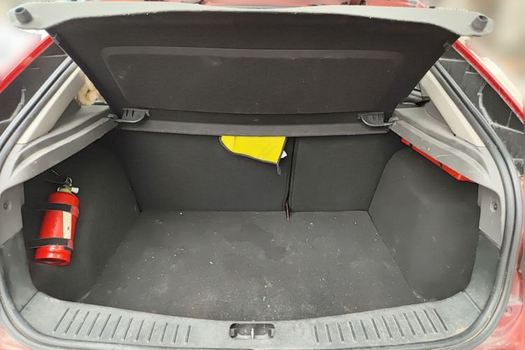 Used Ford Focus 2011 Hatchback 1.8L Manual Classic Model
