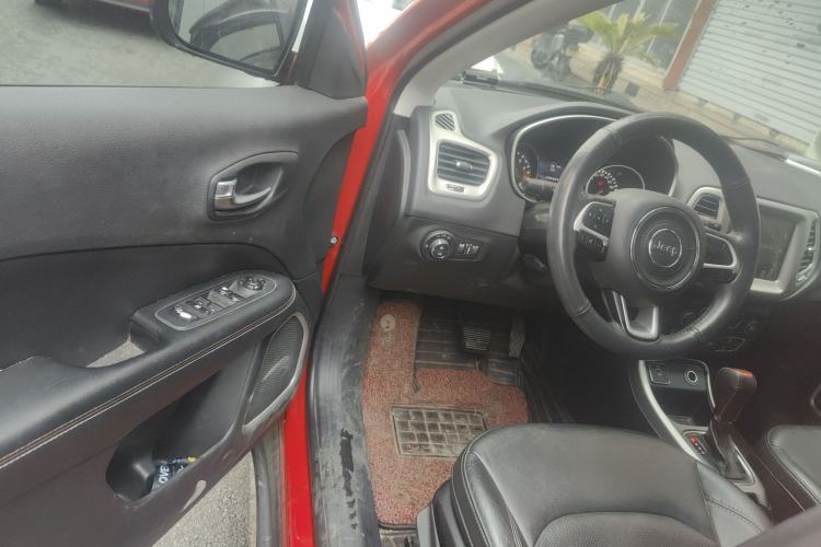 Used Jeep Compass 2017 200T Automatic Family Edition