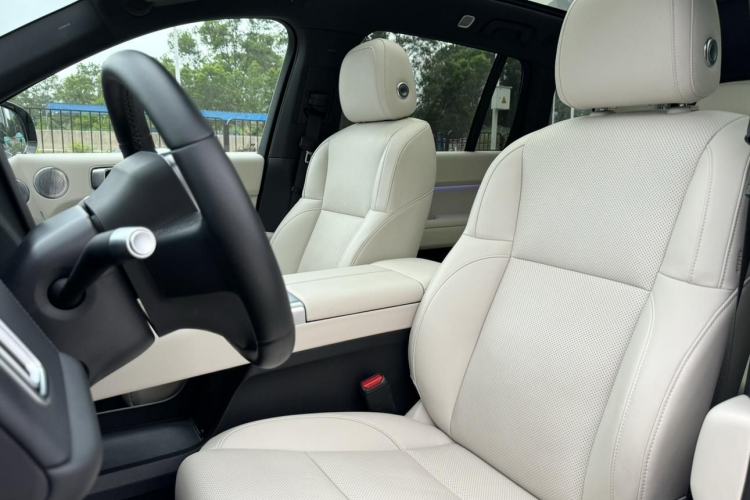 Used Li Auto L6 2024 Pro Model Interior 2