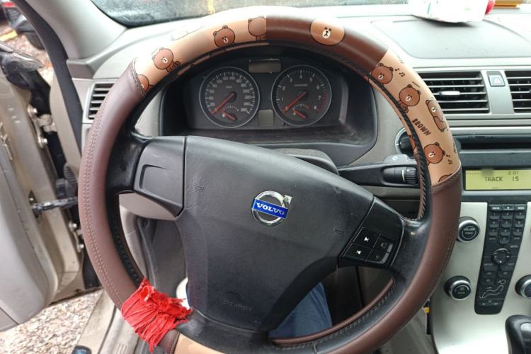 Used Volvo S40 2011 2.0L Automatic ZhiShang Edition
